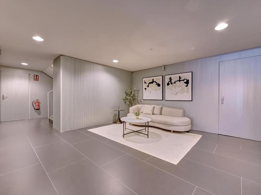 Apartamento Salesianos By Clabao 潘普洛纳 外观 照片
